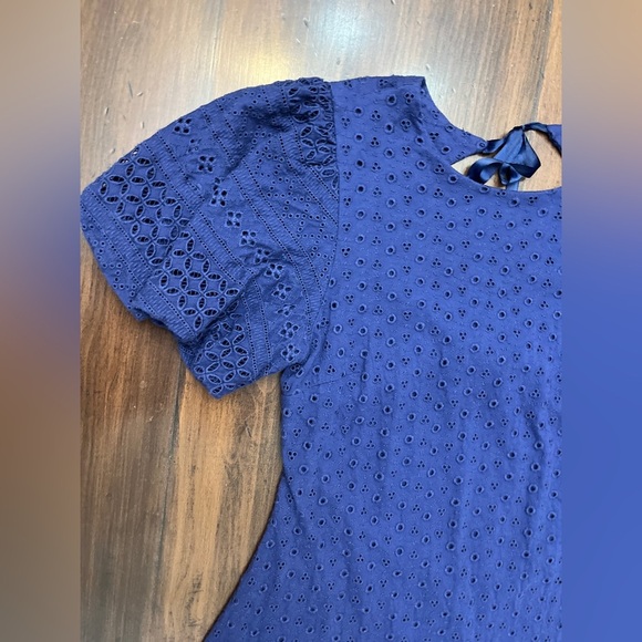 Free People Apricot Rose Dress Size Medium Living Indigo Eyelet Puff Sleeve NWT - Picture 6 of 16